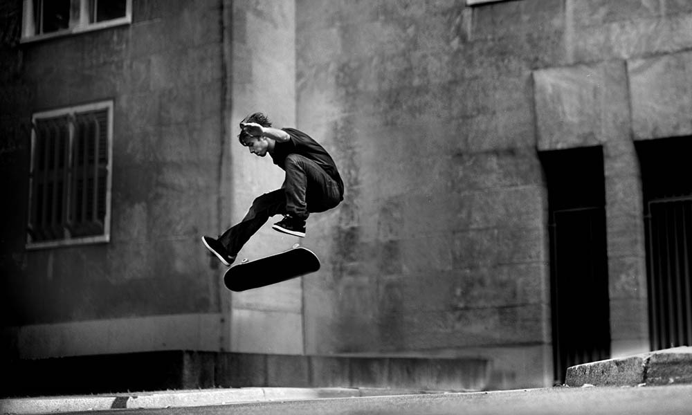 VIVIEN FEIL, MAGENTA SKATEBOARDS PHOTO