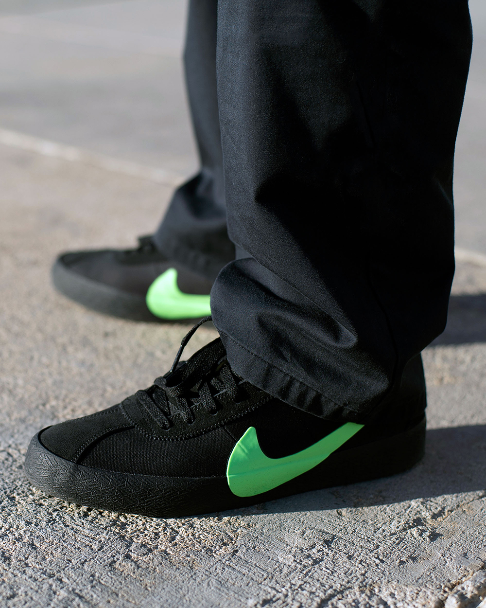 NIKE SB ZOOM BRUIN QS x POETS が、1月 