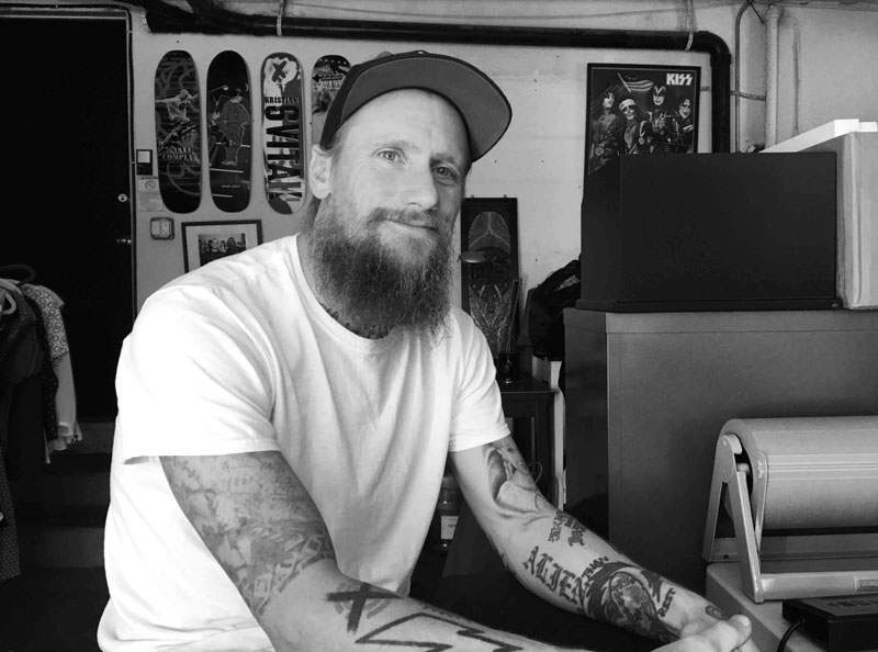 MIKE VALLELY