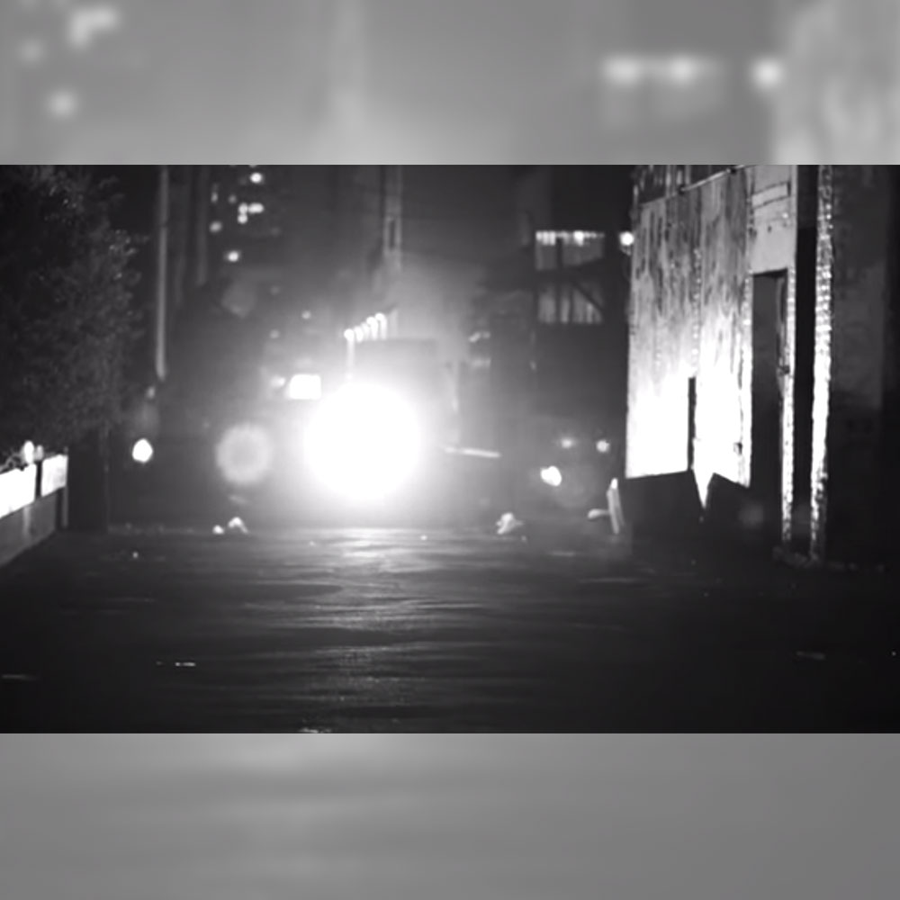 HUF (ハフ) から、夜の街で撮影した映像作品 DOT が公開