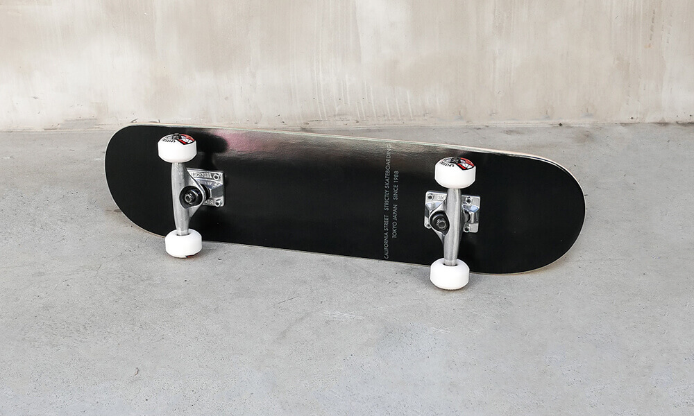 カリフォルニアストリート当店オリジナル子供用・スケートボード完成品（コンプリートセット）SPITFIRE BIGHEAD 52