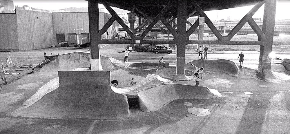 GRINDLINE, BURNSIDE SKATEPARK