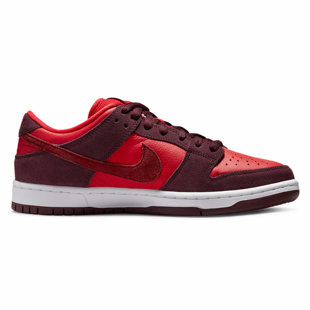 NIKE SB シューズ DUNK LOW PRO DM0807-600 05