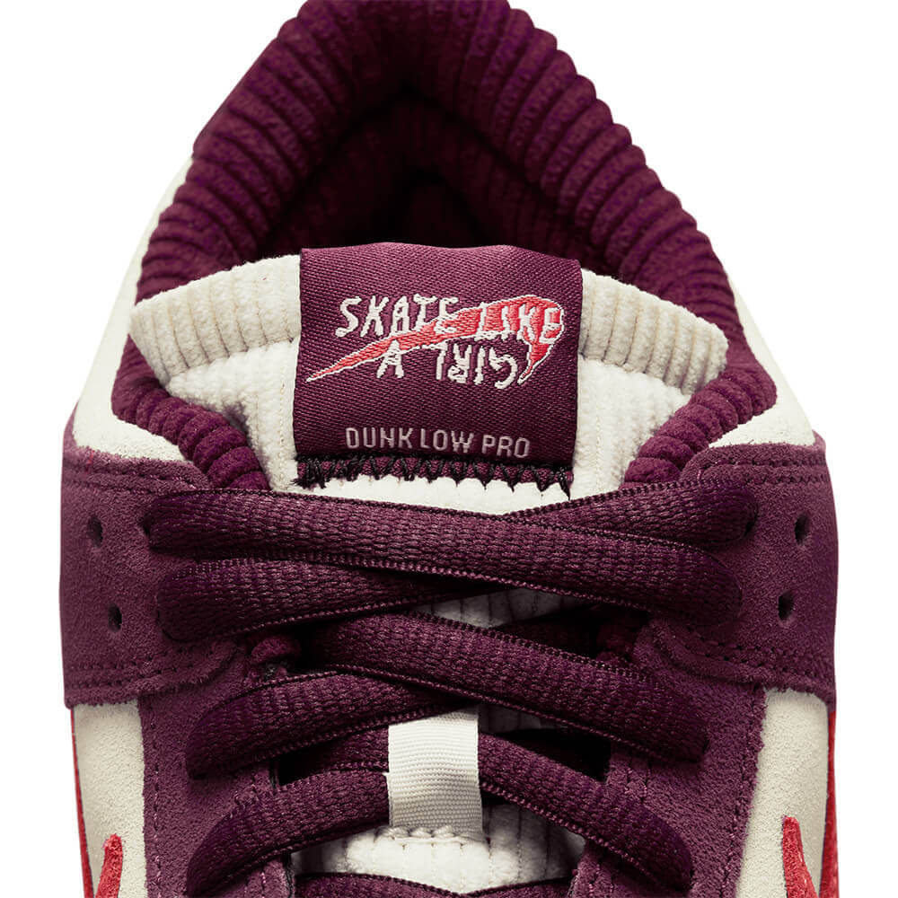 NIKE SB シューズ DUNK LOW PRO QS Skate Like a Girl DX4589-600 10