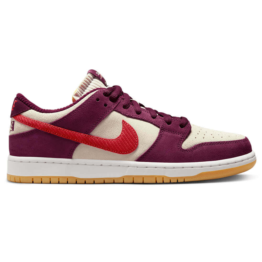 NIKE SB シューズ DUNK LOW PRO QS Skate Like a Girl DX4589-600 05