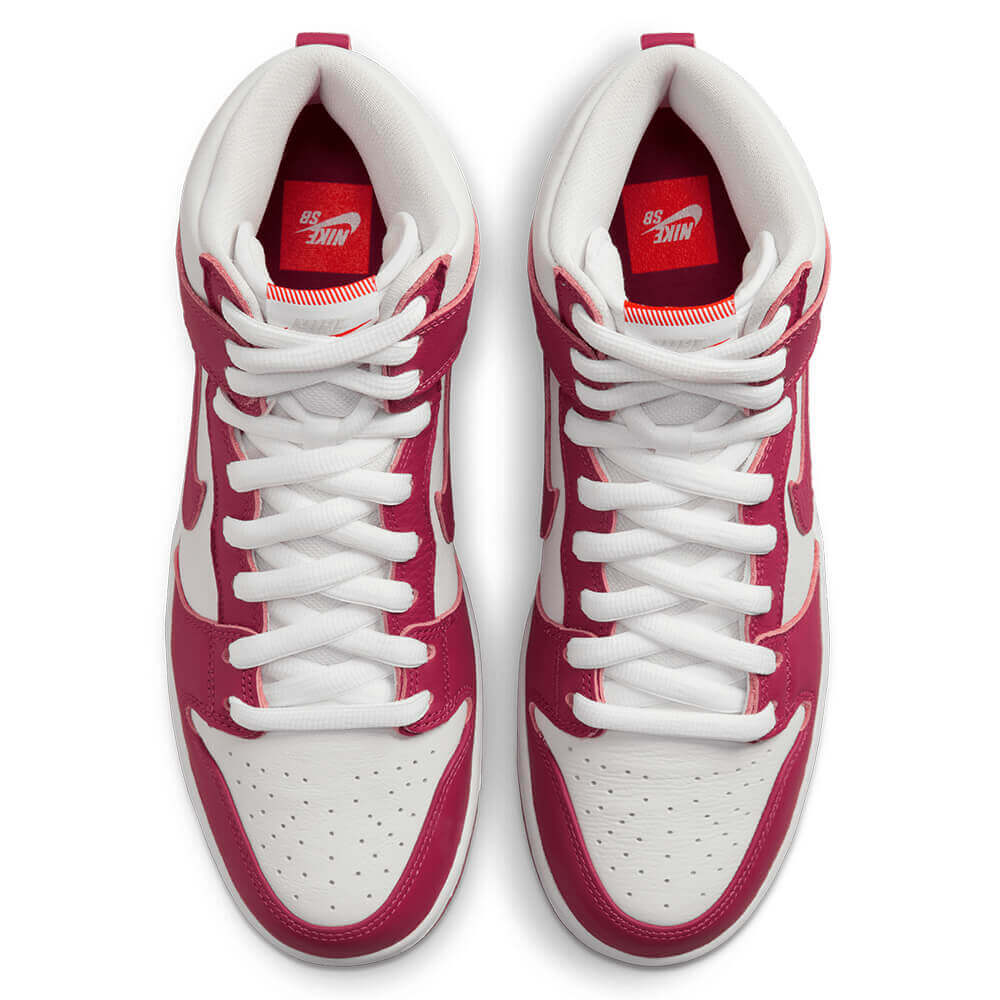 商品情報】 NIKE SB シューズ DUNK HIGH PRO ISO SWEET BEET DQ4485 ...