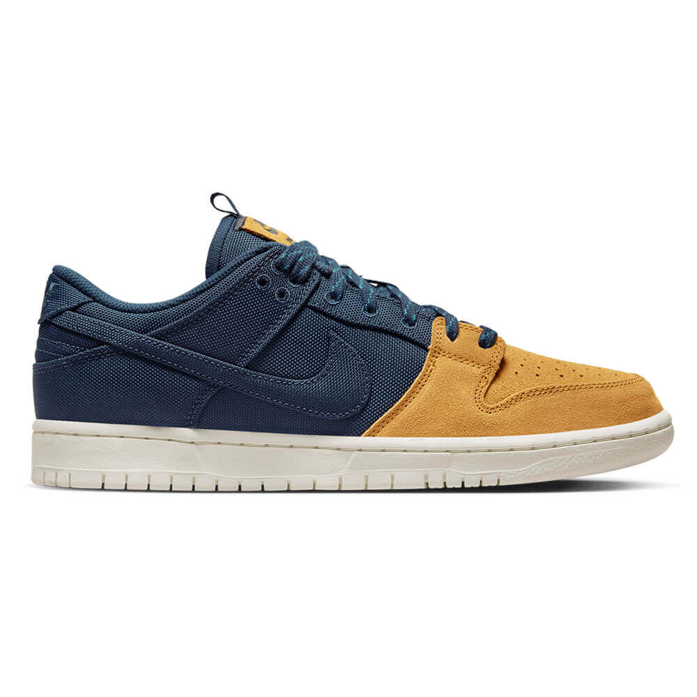 NIKE SB / DUNK LOW PRO PRM DX6775-400 07