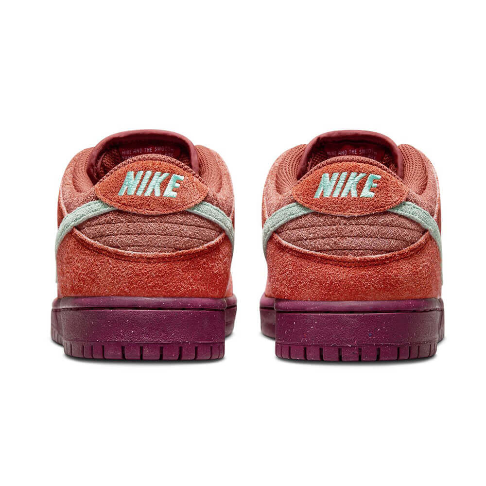 NIKE SB シューズ DUNK LOW PRO PRM DV5429-601 02