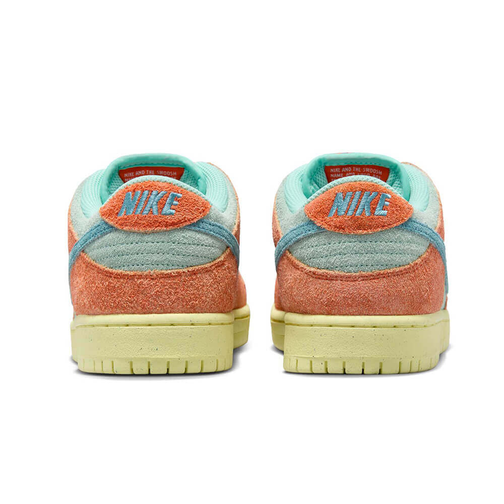 NIKE SB シューズ DUNK LOW PRO PRM DV5429-800 02