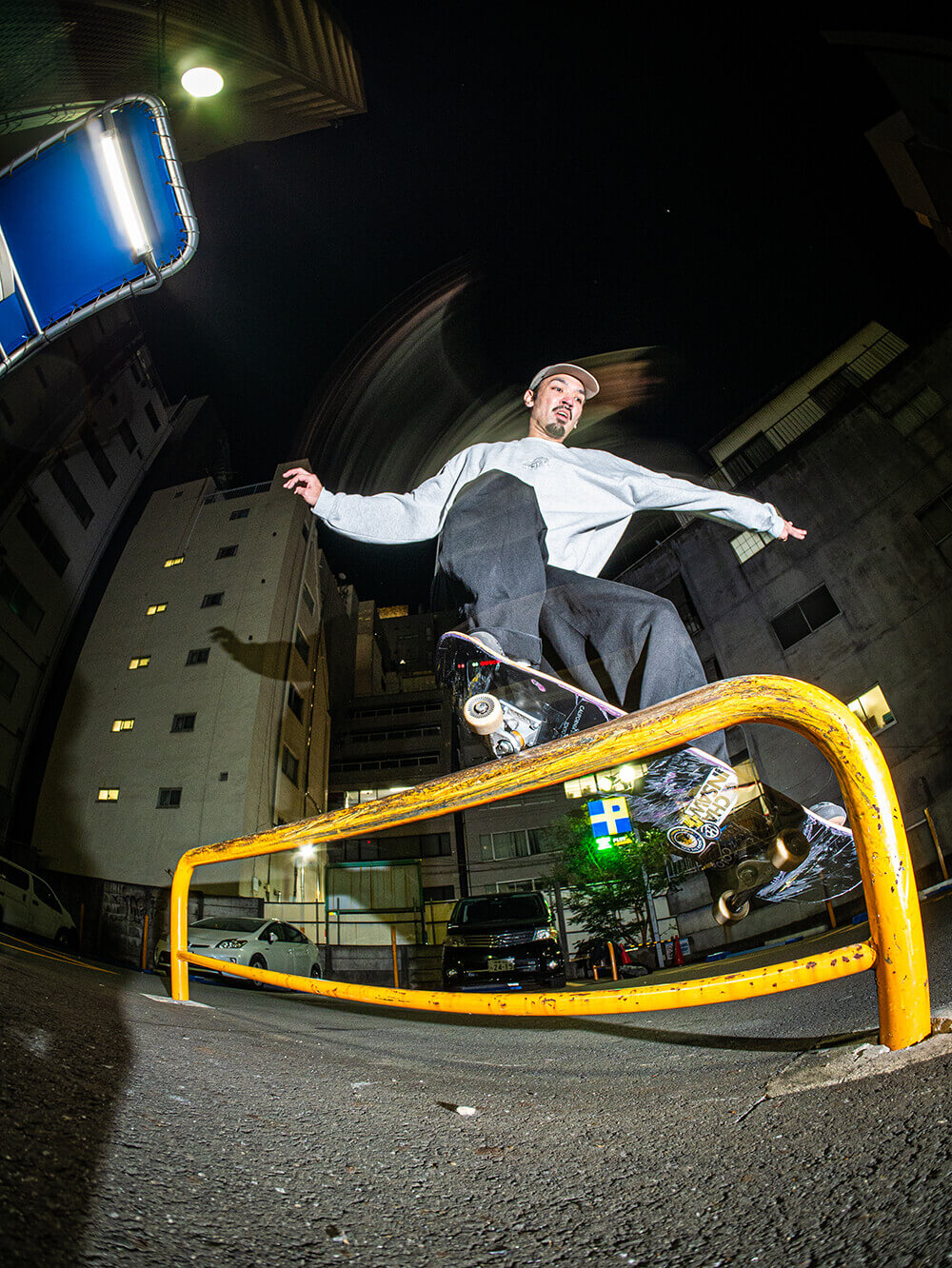 カリフォルニアストリート スタッフ紹介 Hirokazu Goya frontside smith grind 呉屋博和