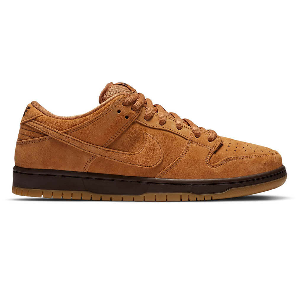 NIKE SB / DUNK LOW PRO BEIGE BROWN GUM BQ6817-204 06