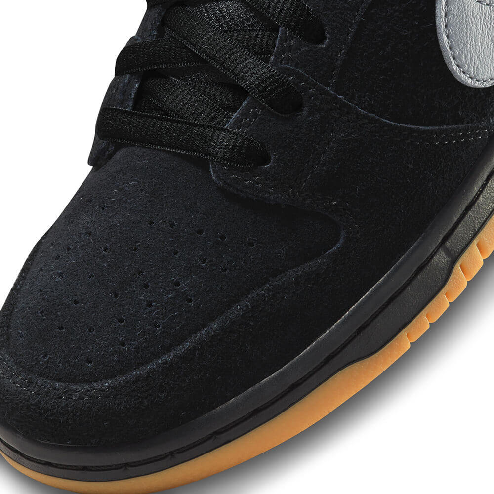 NIKE SB / DUNK LOW PRO BLACK GREY GUM BQ6817-010 08