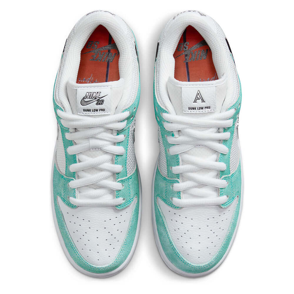 NIKE SB シューズ DUNK LOW PRO QS x APRIL FD2562-400 01