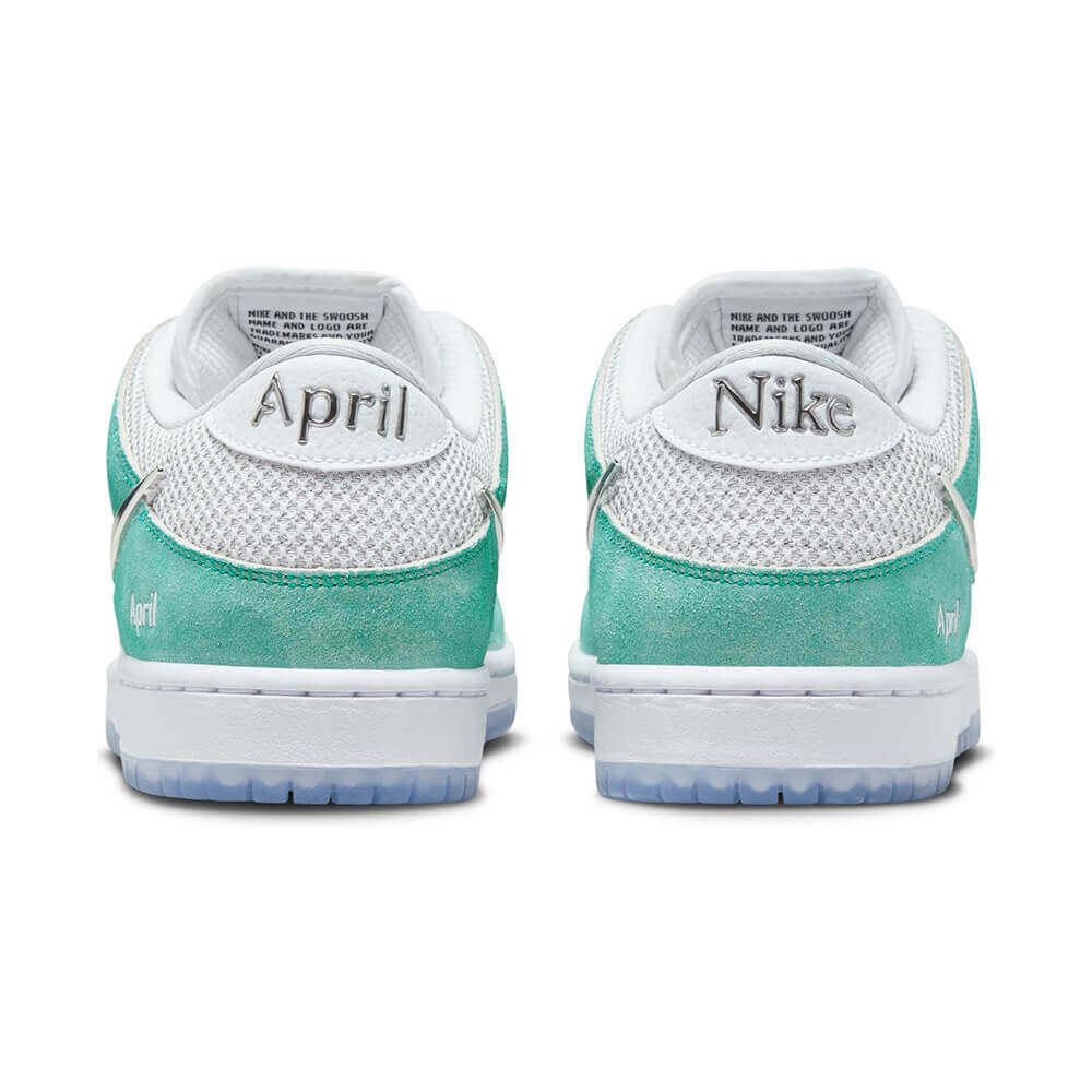 商品情報】 NIKE SB シューズ DUNK LOW PRO QS x APRIL FD2562-400 ...