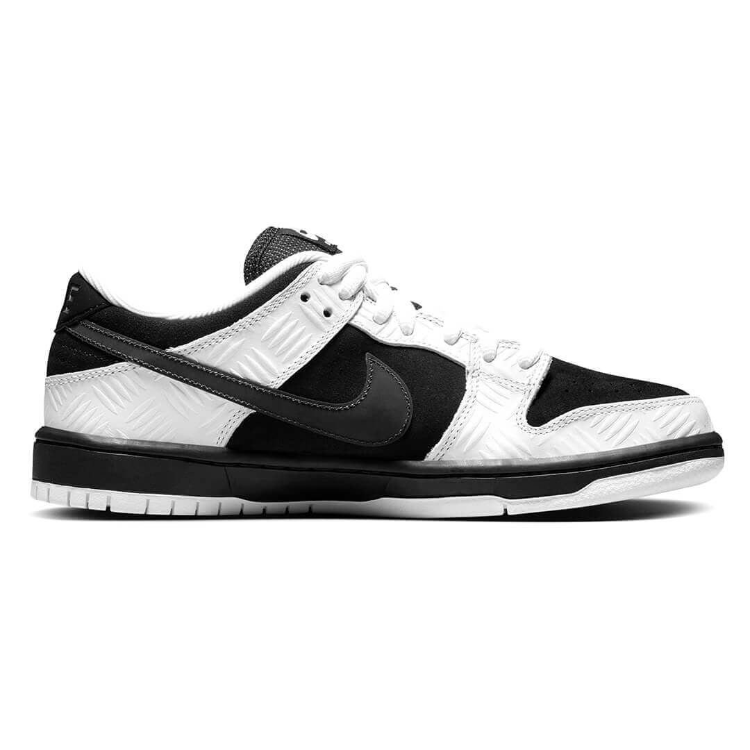 NIKE SB シューズ DUNK LOW PRO QS x TIGHTBOOTH FD2629-100 05