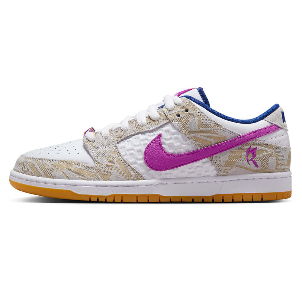 NIKE SB シューズ DUNK LOW PRM QS x RAYSSA LEAL FZ5251-001 04