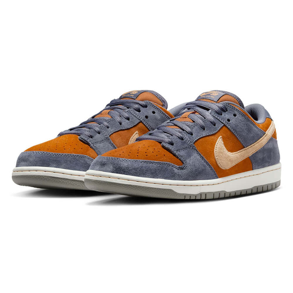 【商品情報】 NIKE SB シューズ DUNK LOW PRO “LIGHT CARBON / MONARCH” HF3063-002