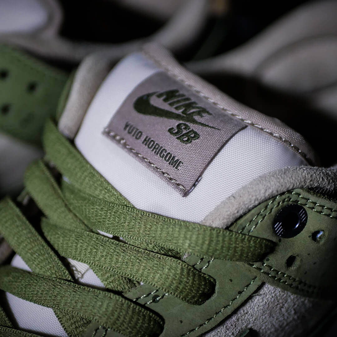 NIKE SB シューズ DUNK LOW PRO QS x YUTO HORIGOME HF8022-300 PHOTO 04
