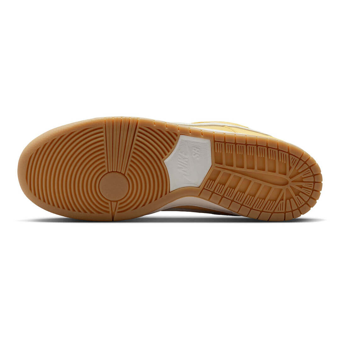 NIKE SB シューズ DUNK LOW PRO ISO "Saturn Gold" FJ1674-700 03