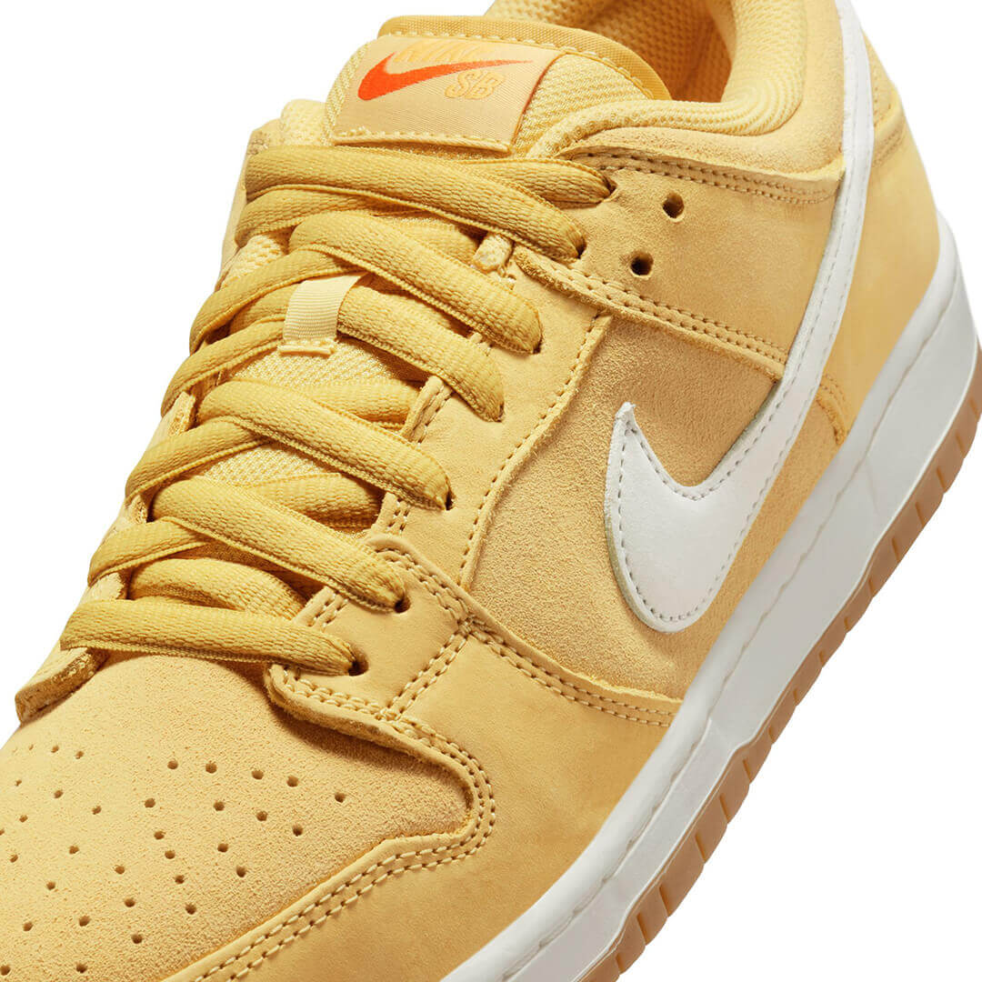 NIKE SB シューズ DUNK LOW PRO ISO "Saturn Gold" FJ1674-700 08