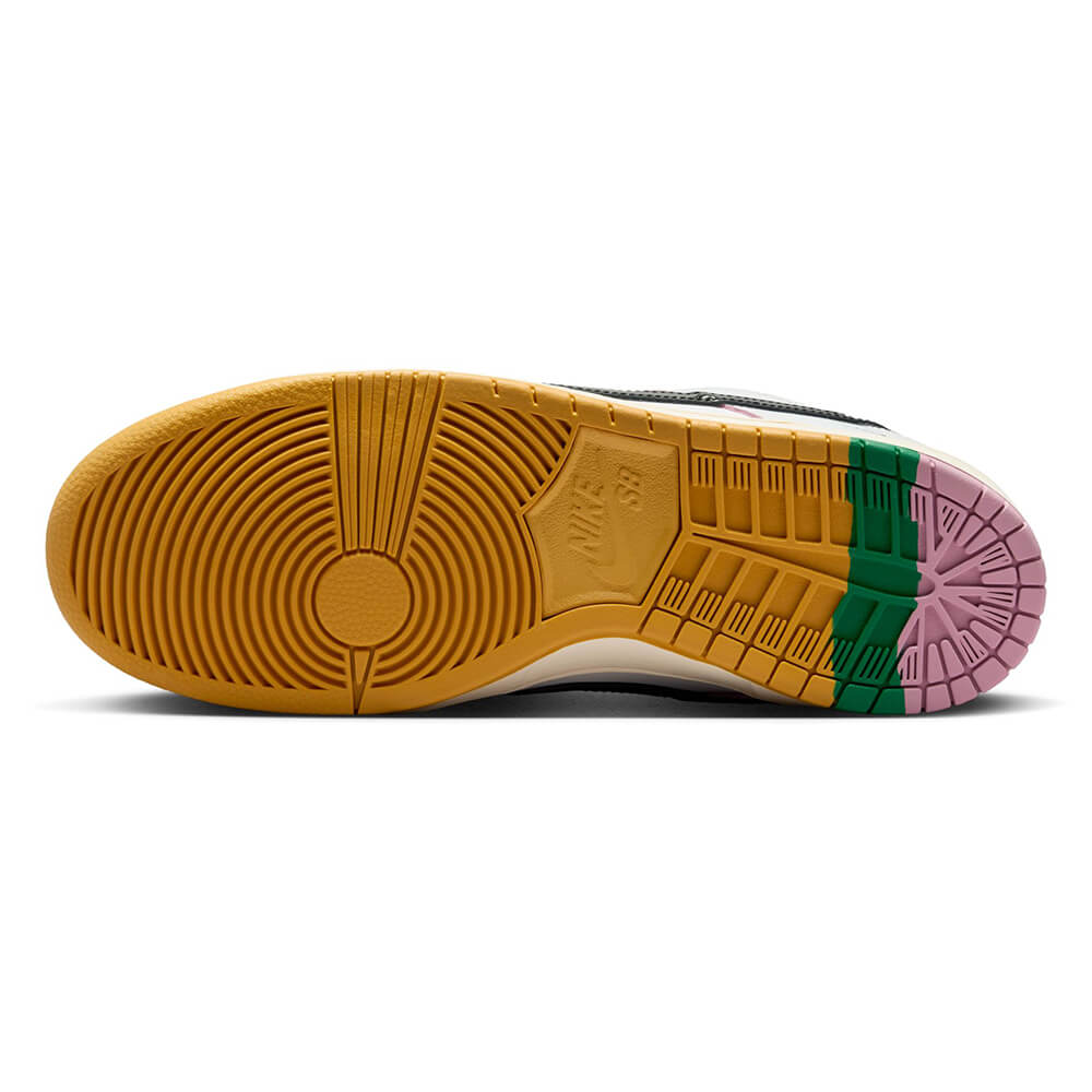 NIKE SB シューズ DUNK LOW PRO QS x CSEF HJ4132-100 03