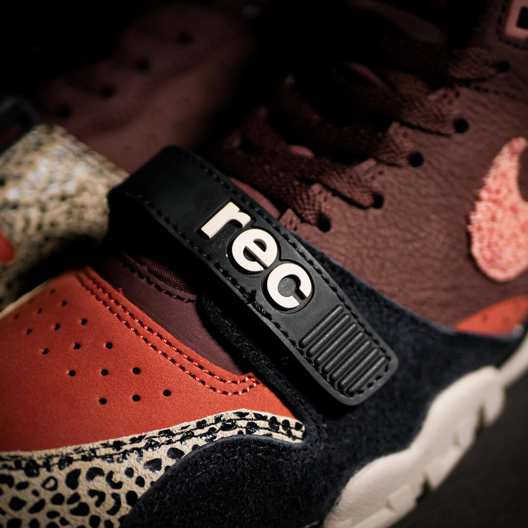 NIKE SB シューズ AIR TRAINER1 QS x Arts-Rec Skateshop IF0501-200 06