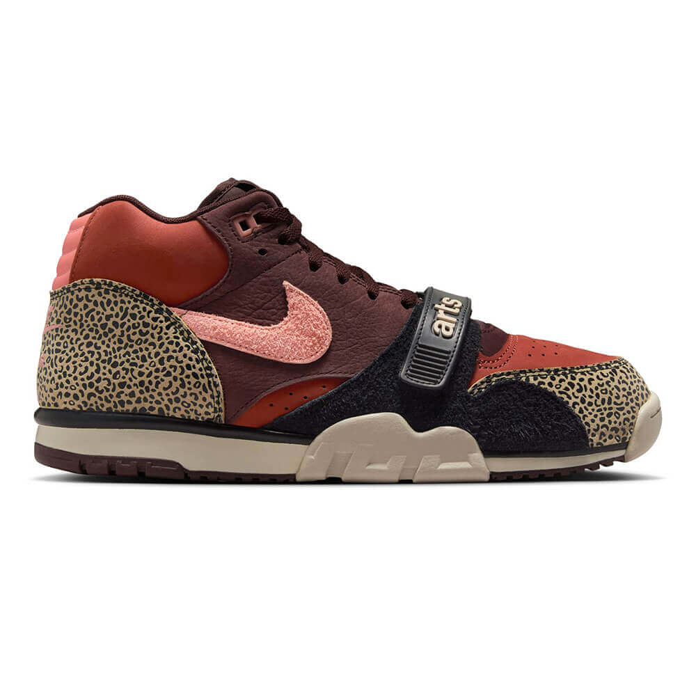 NIKE SB シューズ AIR TRAINER1 QS x Arts-Rec Skateshop IF0501-200 06