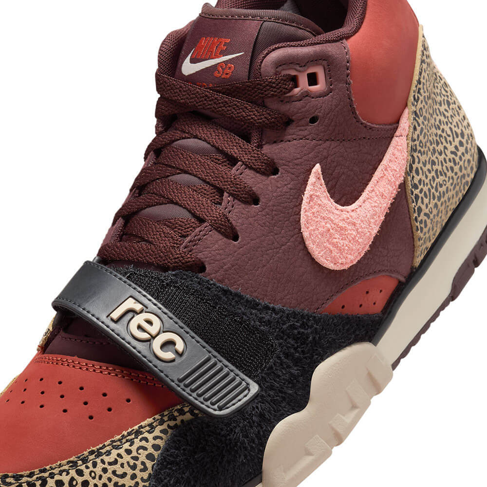 NIKE SB シューズ AIR TRAINER1 QS x Arts-Rec Skateshop IF0501-200 09