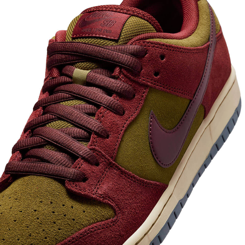 NIKE SB / DUNK LOW PRO "Dark Team Red" HQ1625-600 08