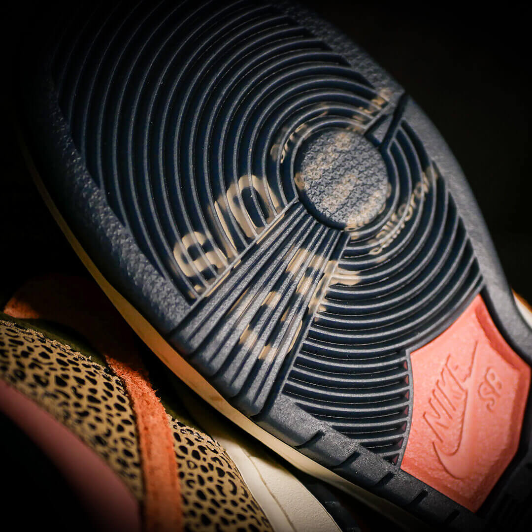 NIKE SB シューズ DUNK LOW PRO QS x Arts-Rec Skateshop IH3211-200 07