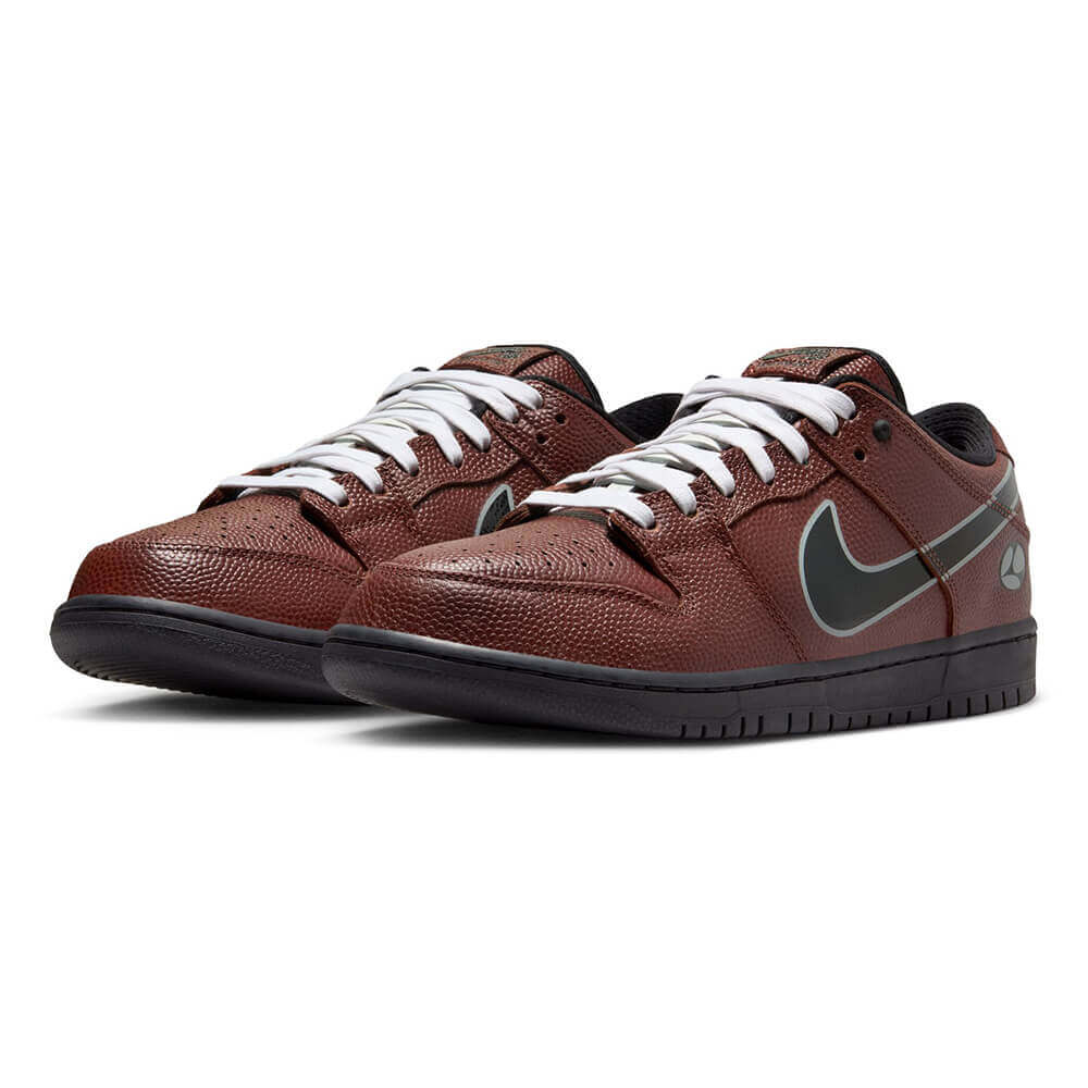 【商品情報】 NIKE SB シューズ DUNK LOW PRO QS x LIMOSINE HJ4131-200