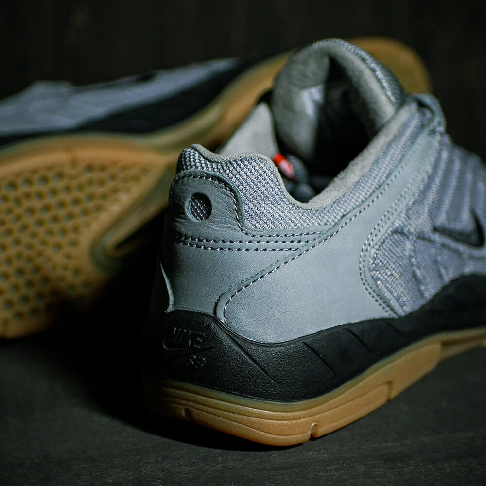 NIKE SB（ナイキエスビー）VERTEBRAE ISO "COOL GREY" 03