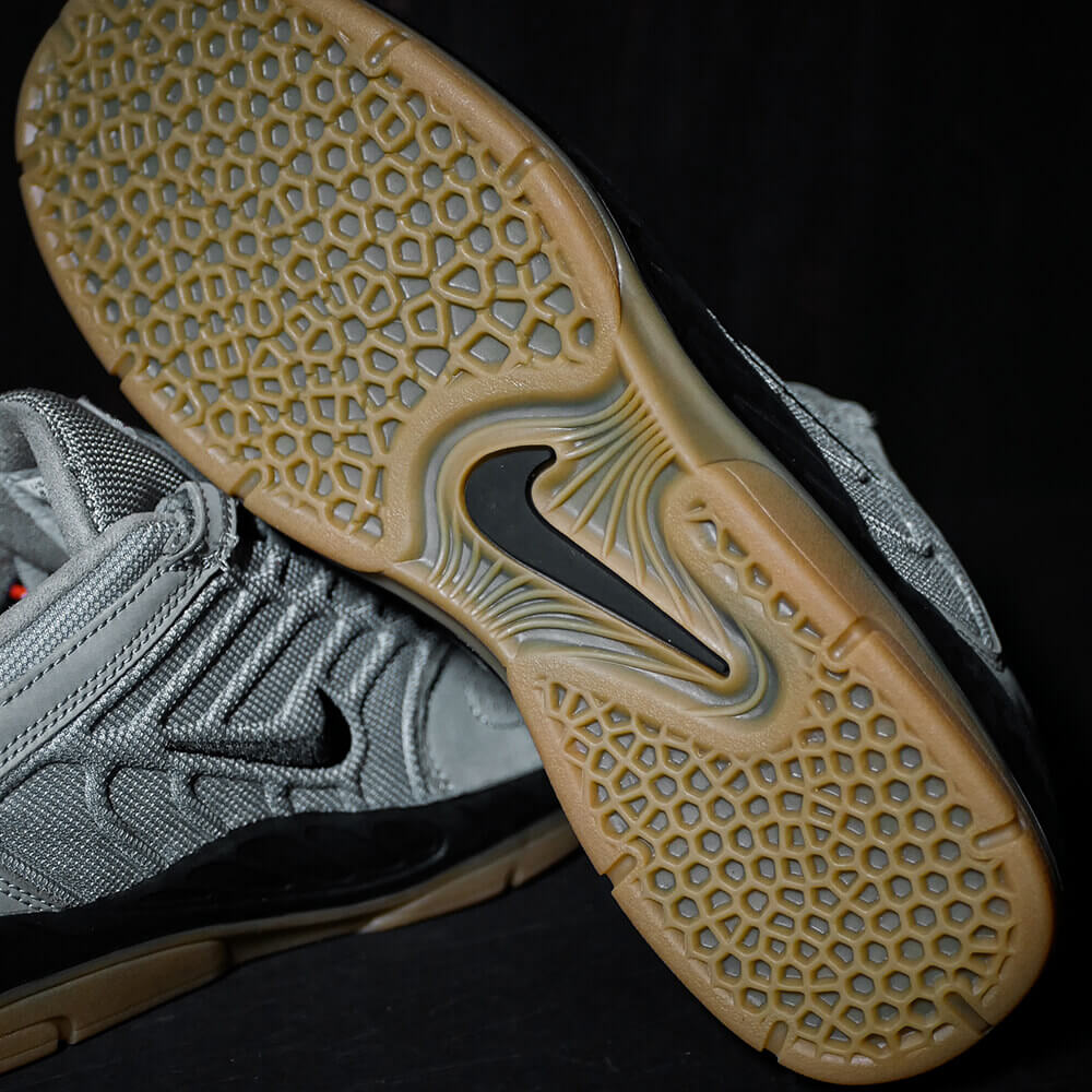 NIKE SB（ナイキエスビー）VERTEBRAE ISO "COOL GREY" 04