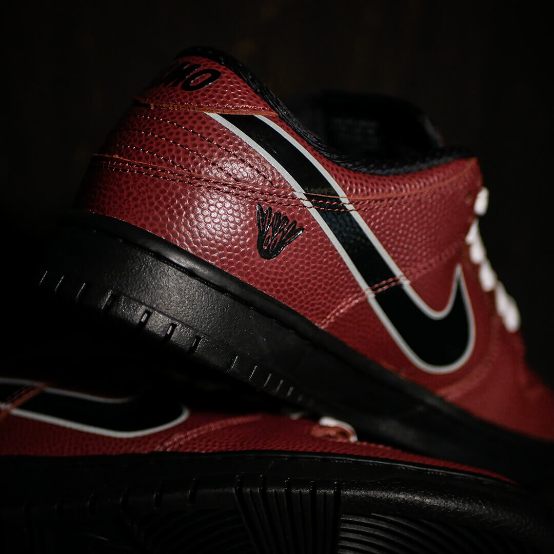 NIKE SB シューズ DUNK LOW PRO QS x LIMOSINE HJ4131-200 05
