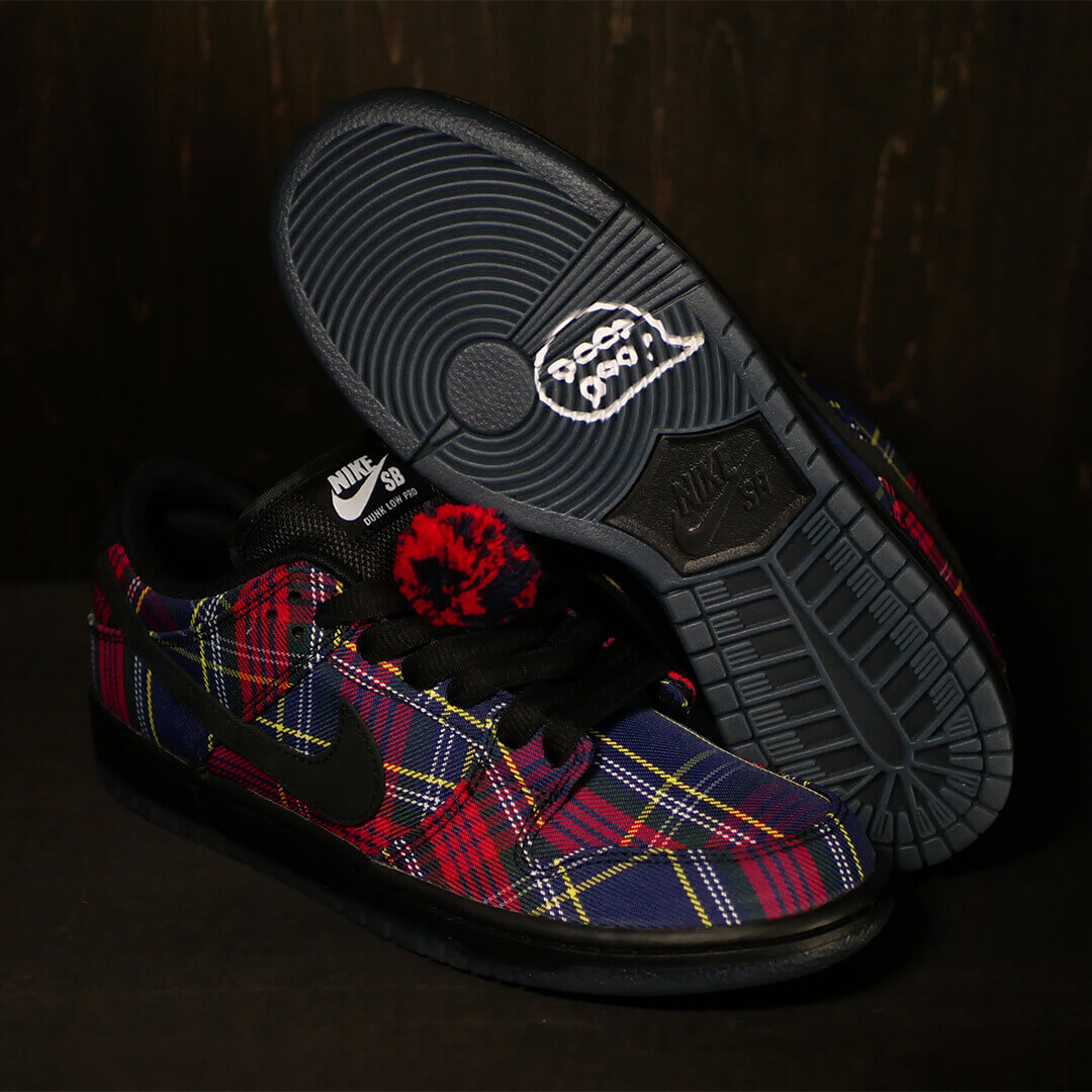 NIKE SB シューズ DUNK LOW PRO QS x Nardwuar II1493-600 02