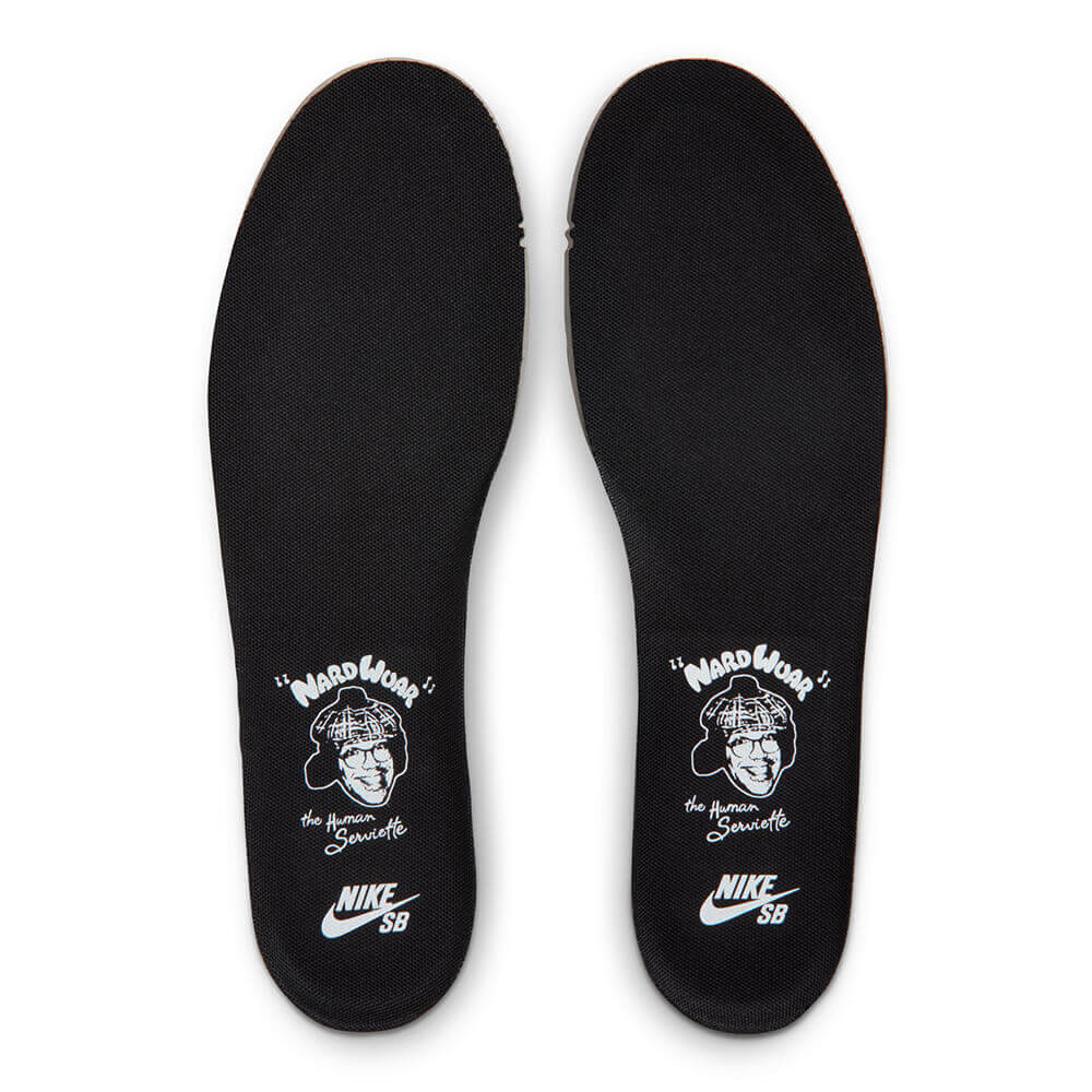 NIKE SB シューズ DUNK LOW PRO QS x Nardwuar II1493-600 09