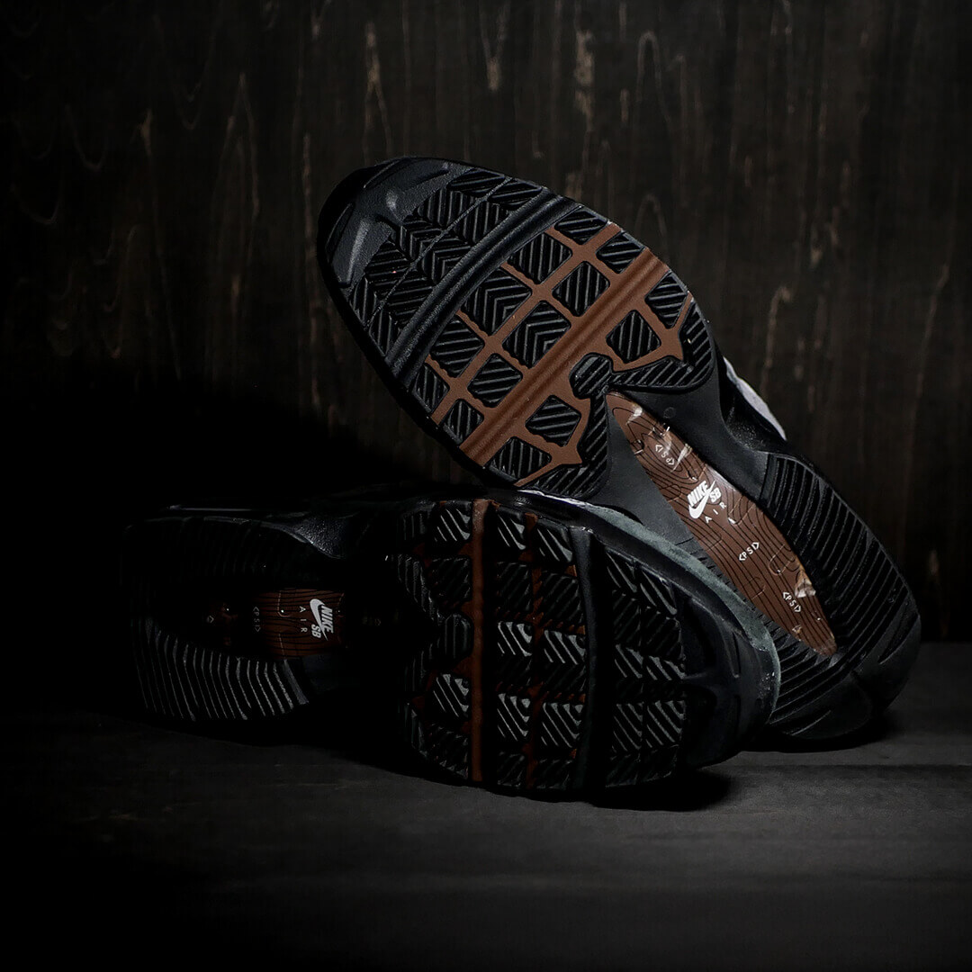 NIKE SB シューズ AIR MAX 95 QS "CACAO WOW" HF7545-002 i02