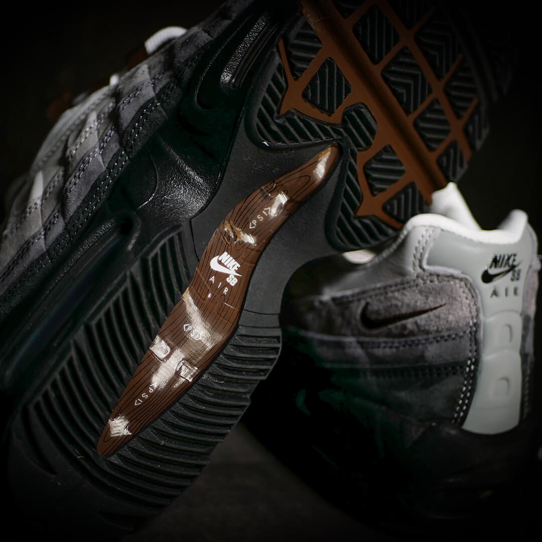 NIKE SB シューズ AIR MAX 95 QS "CACAO WOW" HF7545-002 i08