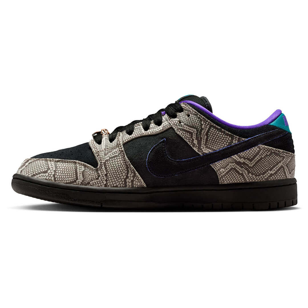 NIKE SB（ナイキエスビー）シューズ DUNK LOW PRO x DASHAWN JORDAN "String" IB6208-200 07