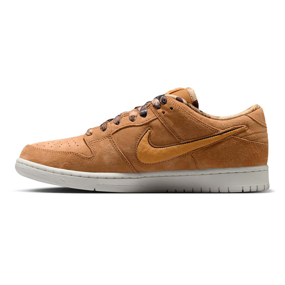 NIKE SB シューズ DUNK LOW PRO QS x NOTE MANCHESTER "BISCUITS" IO9508-200 07