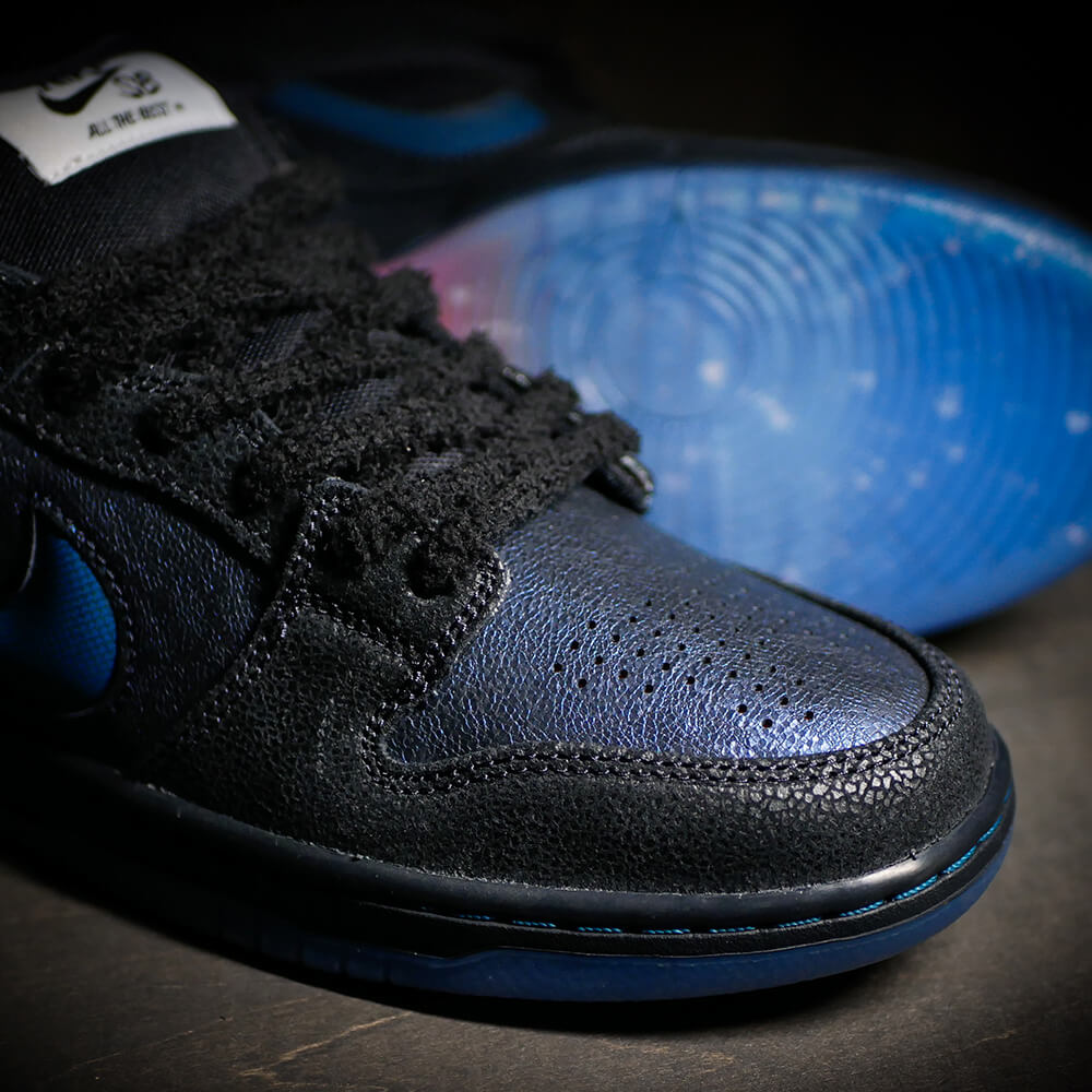 NIKE SB シューズ DUNK LOW PRO QS x DUNK LOW PRO QS x BLUETILE "Monarch Butterfly" IQ1323-001 撮影写真 01