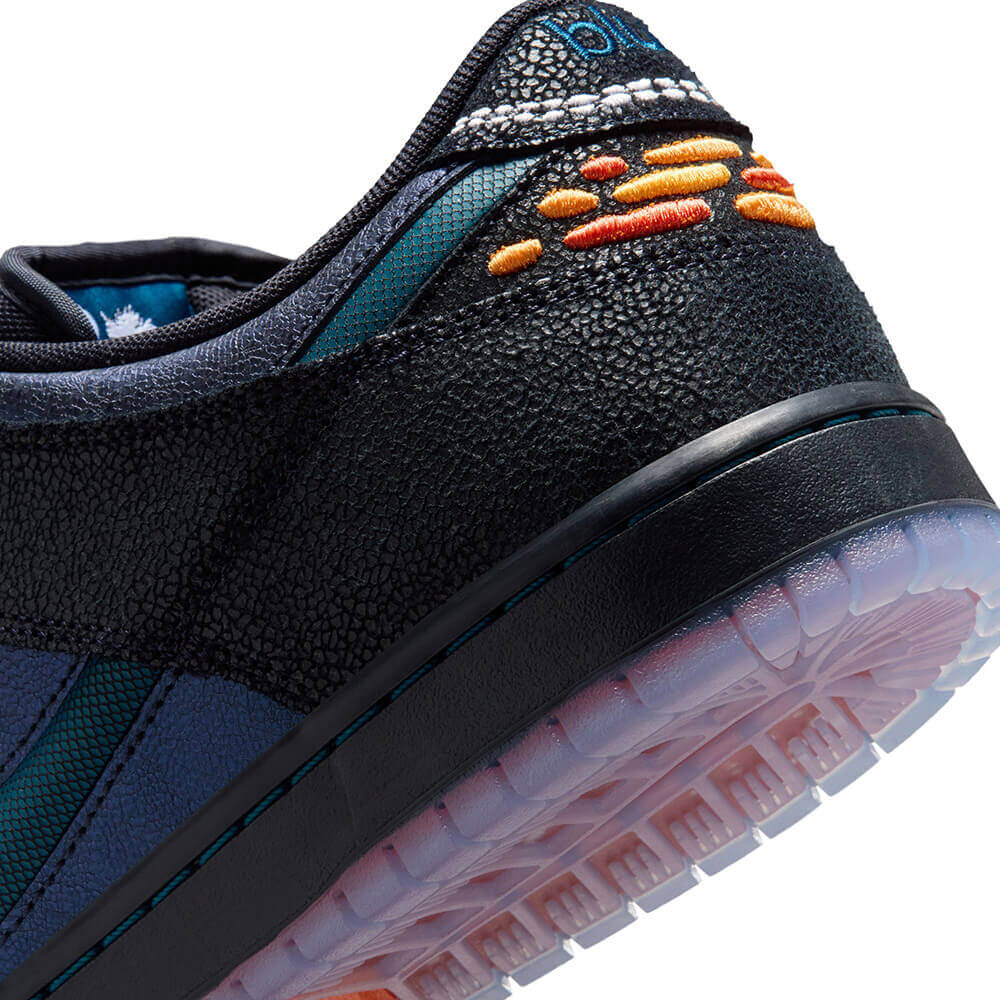 NIKE SB シューズ DUNK LOW PRO QS x DUNK LOW PRO QS x BLUETILE "Monarch Butterfly" IQ1323-001 11