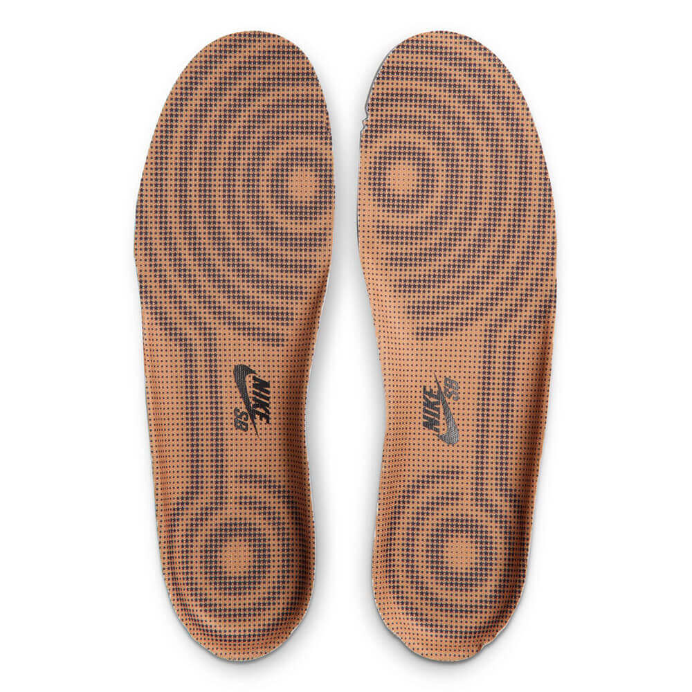 NIKE SB シューズ AIR FORCE 1 "FLAX" HM8517-200 08