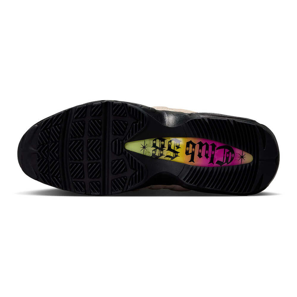 NIKE SB シューズ AIR MAX 95 WCP "CLUB 58" IQ8395-100 03