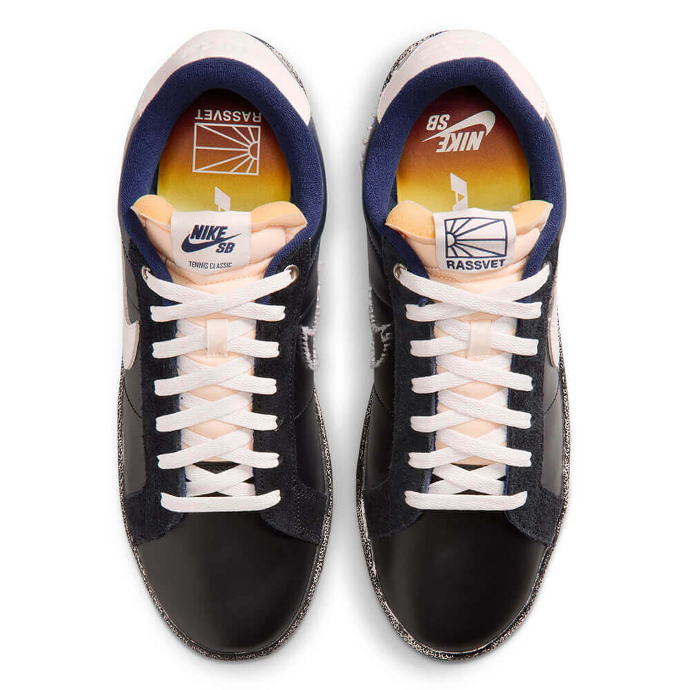 NIKE SB シューズ ZOOM TENNIS CLASSIC QS x "RASSVET" IO9846-400 01