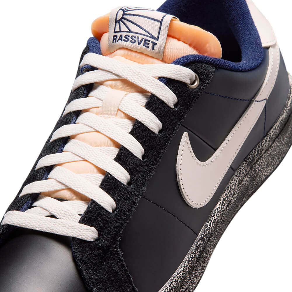 NIKE SB シューズ ZOOM TENNIS CLASSIC QS x "RASSVET" IO9846-400 08
