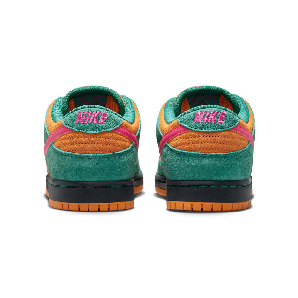 NIKE SB(ナイキエスビー)シューズ DUNK LOW PRO "Green Noise/Watermelon" HQ1625-301 02