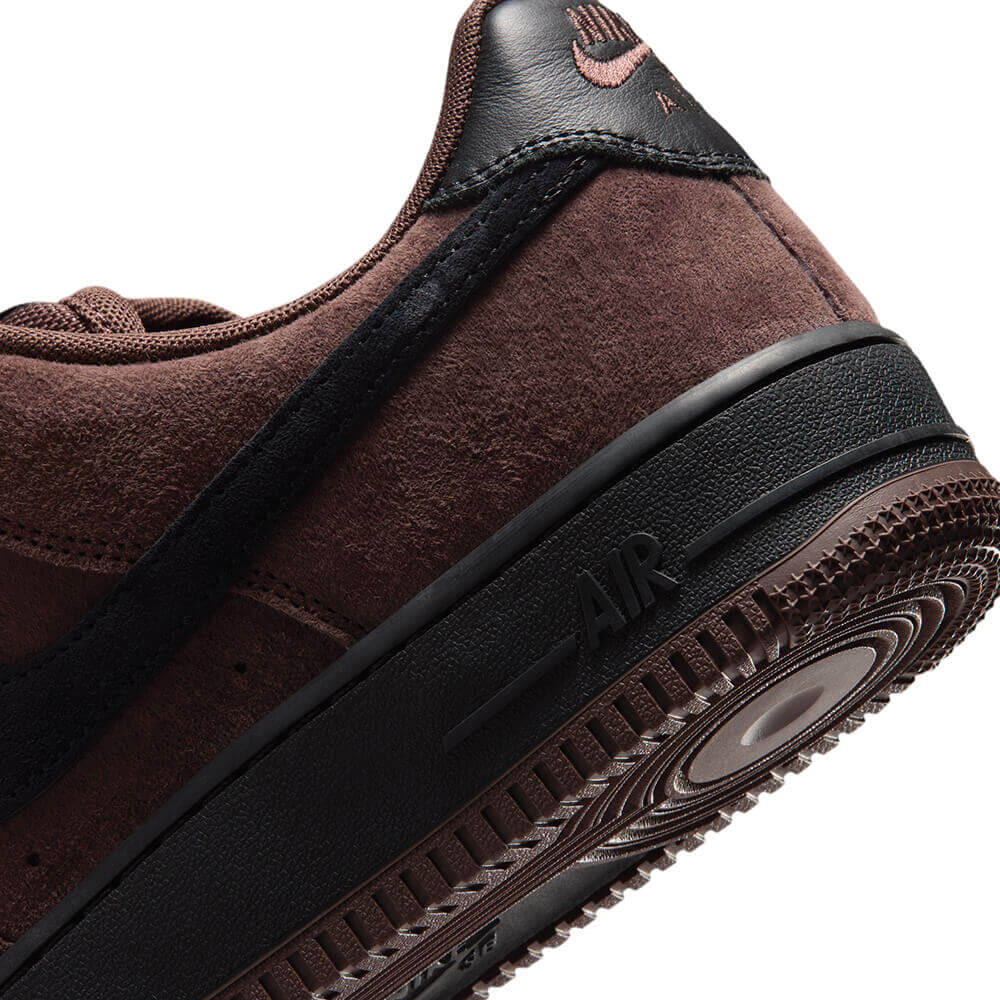 NIKE SB(ナイキエスビー)シューズ AIR FORCE 1 "LIGHT CHOCOLATE" HM8517-201 09